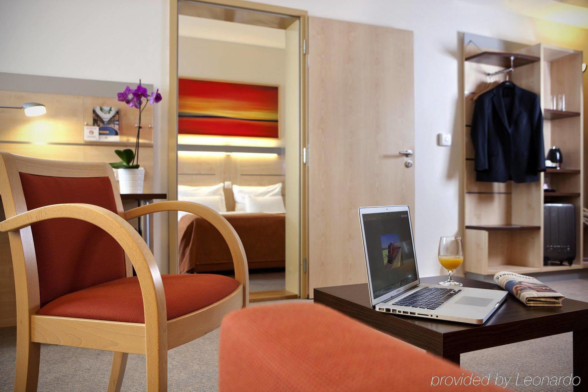 Vienna House Easy By Wyndham Bratislava Hotel Room photo