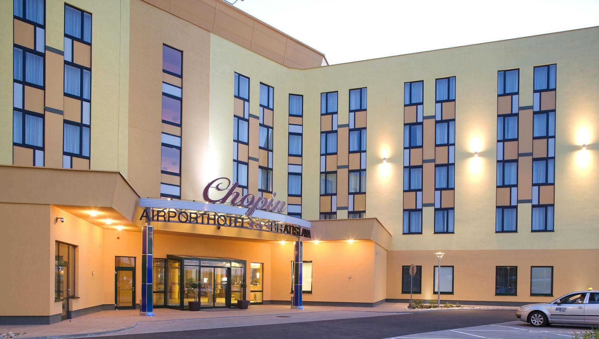 Vienna House Easy By Wyndham Bratislava Hotel Exterior photo